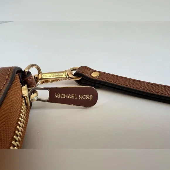 MICHAEL KORS Large Continental Wallet - Picture 8 of 10